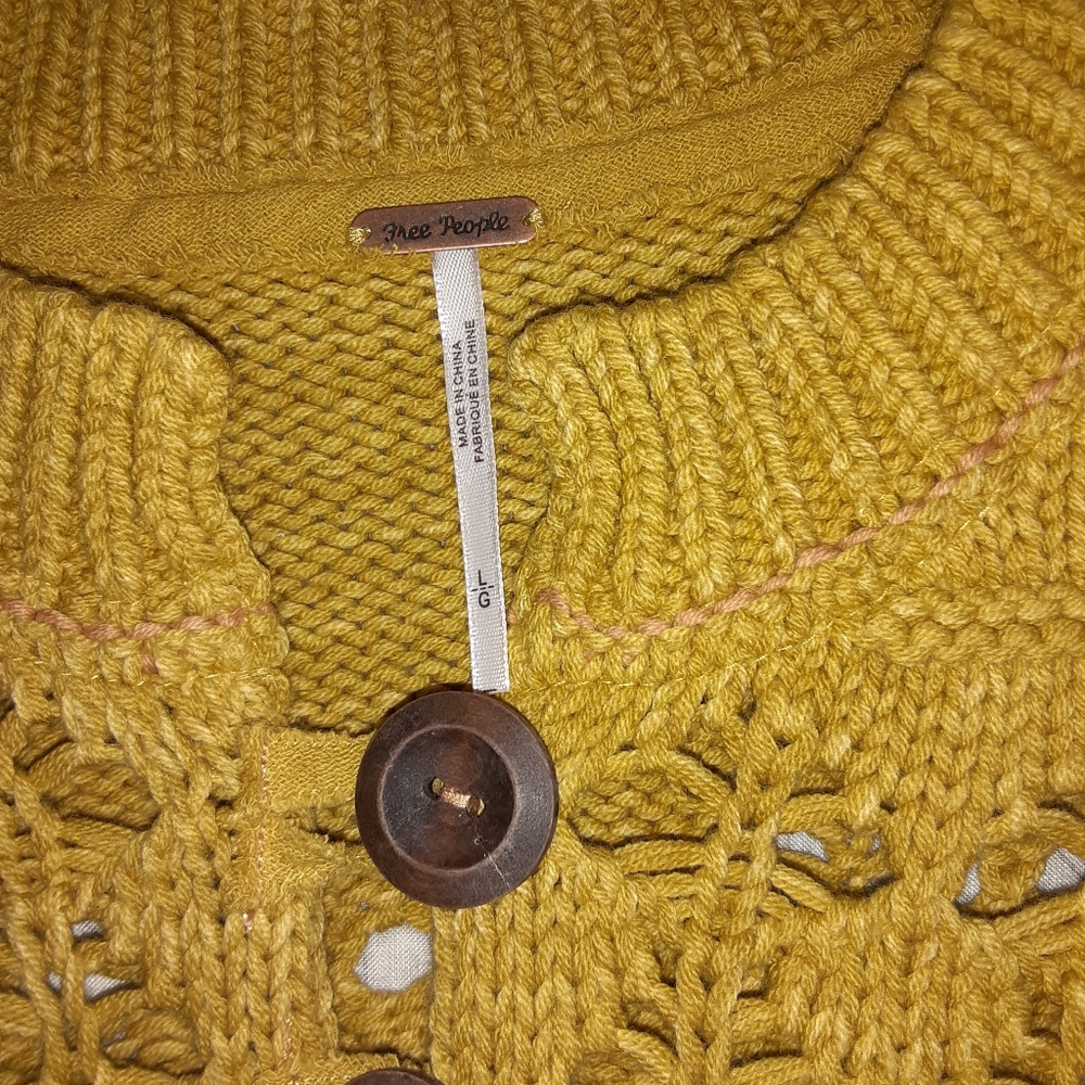 Free People Sweater - Picture 5 of 7